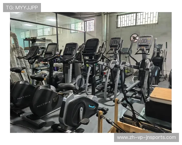 跑步前如何正确使用辅助健身器材